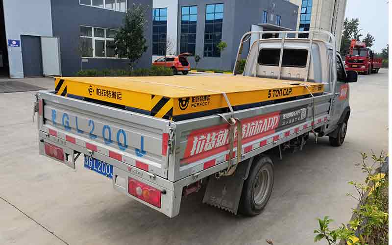 工業(yè)軌道平車電動機對白車身的功效